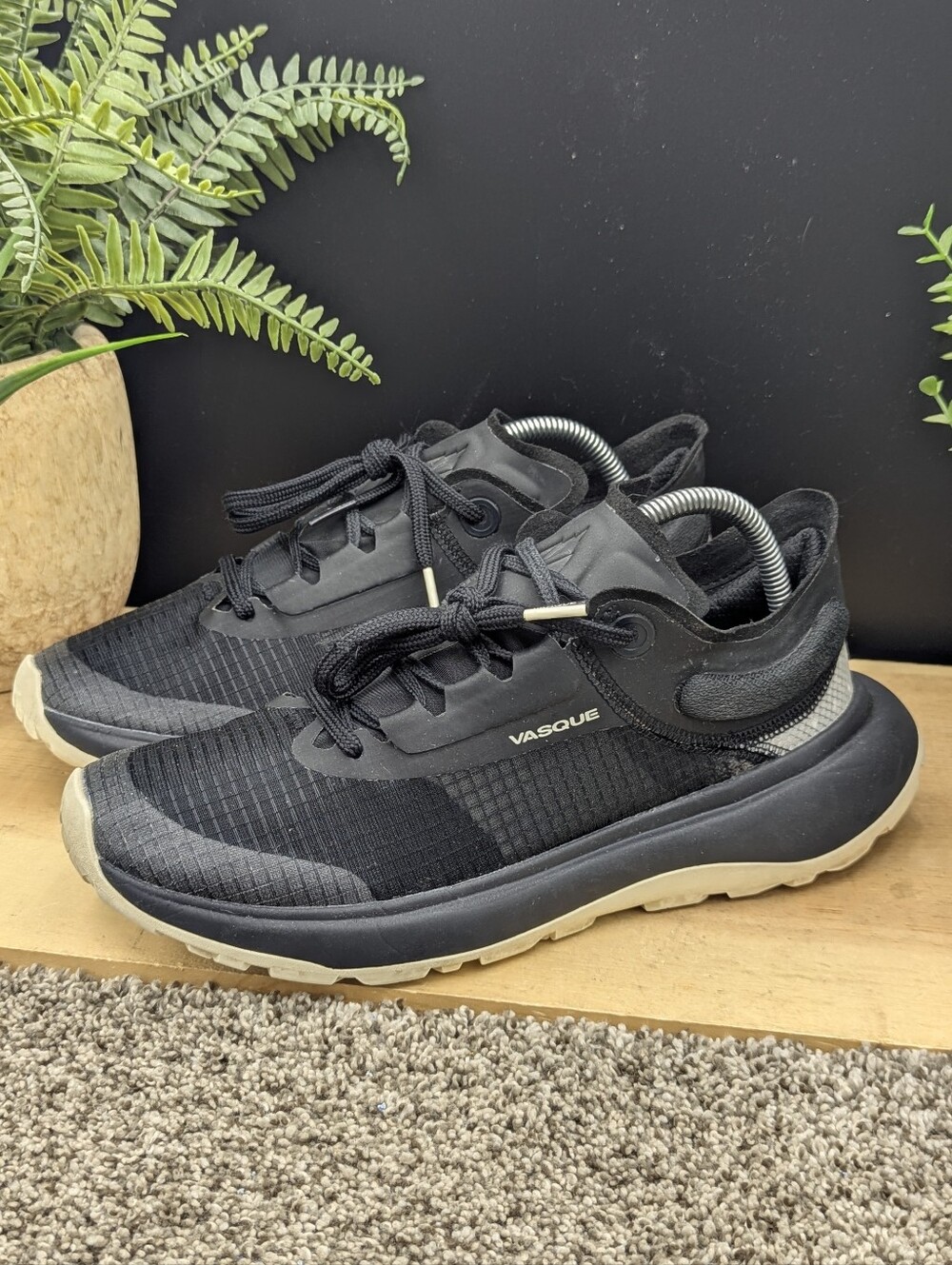 Vasque Re:Connect Now Women's Size 10M Hiking Shoes Moonless Night